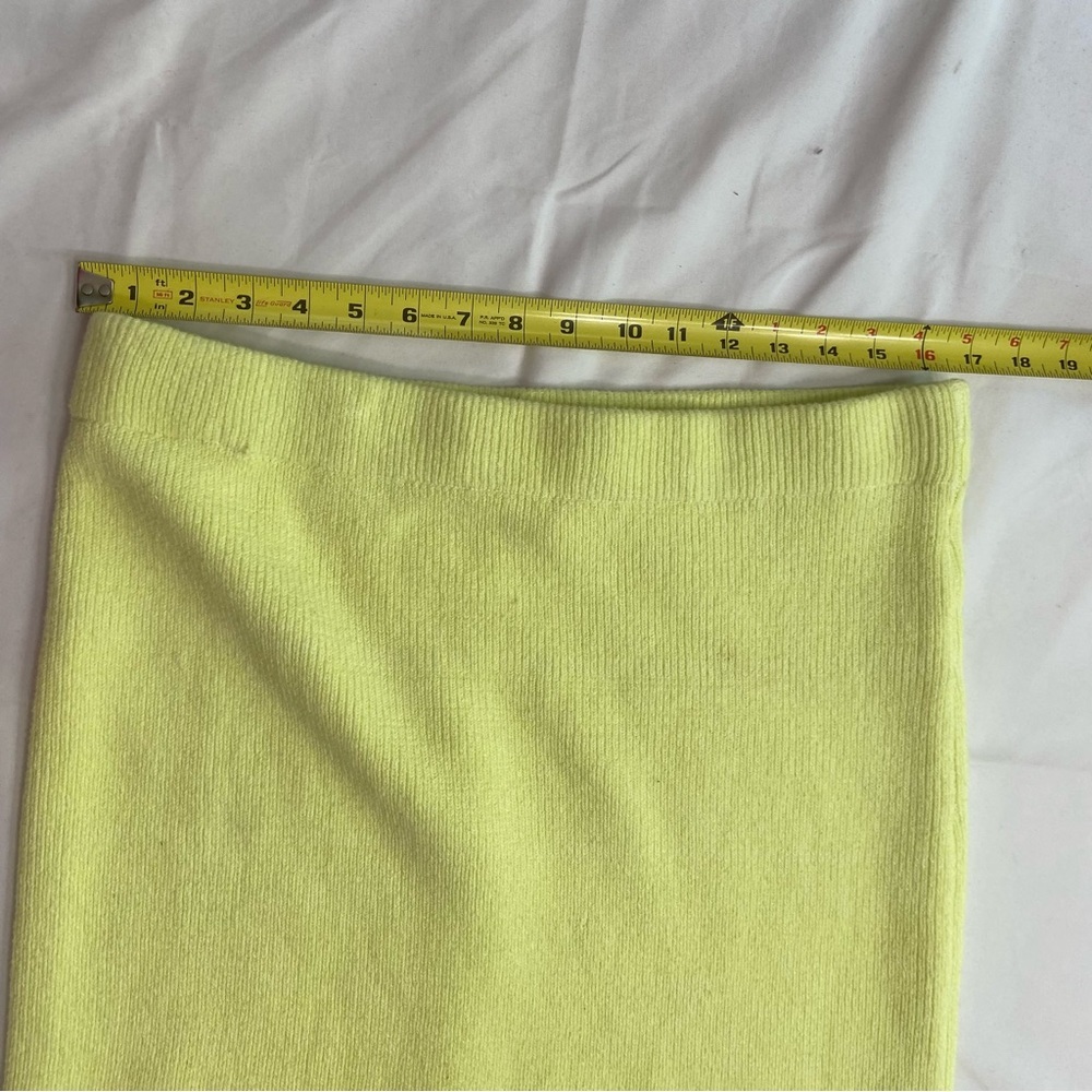 Universal Thread Goods Co Lime Green Rib Knit Pencil Skirt XL Stretch Midi - Picture 4 of 5